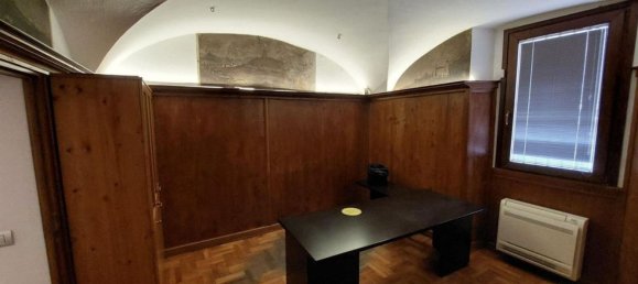 Escritório em Villa di Tirano, Italy 152 m² N.º 130238 8