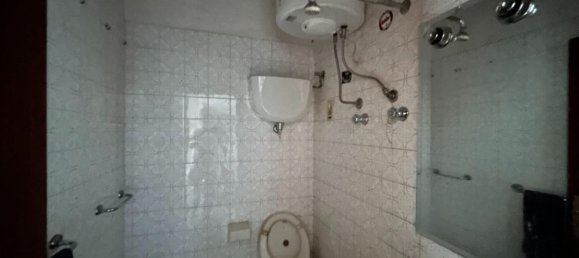 4 rooms Apartment in Siena, Italy No. 124987 6