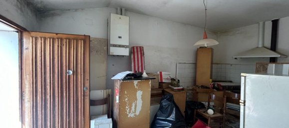 4 rooms Apartment in Siena, Italy No. 124987 11