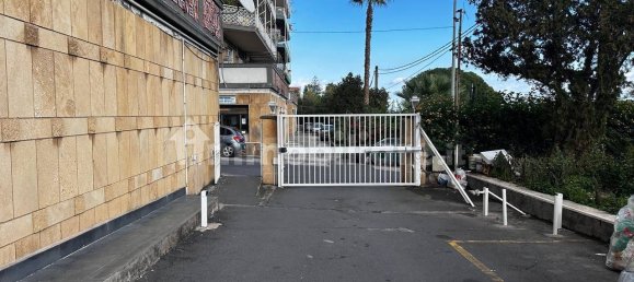 2 Schlafzimmer Wohnung in Tremestieri Etneo, Italy, Nr. 44930 26