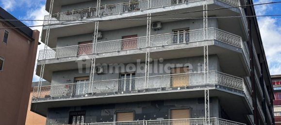 2 Schlafzimmer Wohnung in Tremestieri Etneo, Italy, Nr. 44930 2