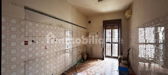 2 Schlafzimmer Wohnung in Tremestieri Etneo, Italy, Nr. 44930 9