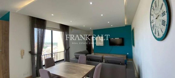 Ático de 2 dormitorios en Fontana, Malta No. 5781 2