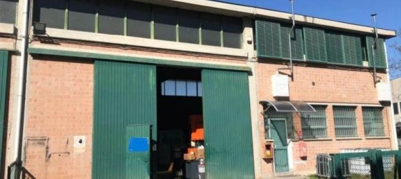 Entrepôt à Calderara di Reno, Italy 293m² No. 63751 4