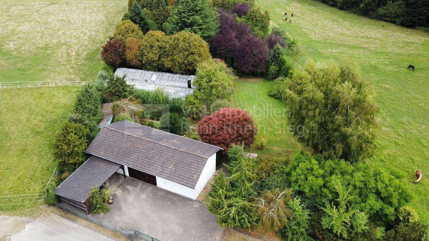 Земельный участок в Рейн-Зиг, Германия № 370253