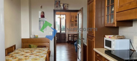 4 rooms Apartment in Siena, Italy No. 45100 36