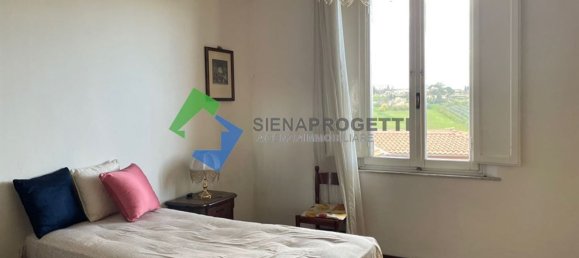 4 rooms Apartment in Siena, Italy No. 45100 27