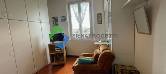 4 rooms Apartment in Siena, Italy No. 45100 25