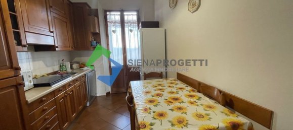 4 rooms Apartment in Siena, Italy No. 45100 33
