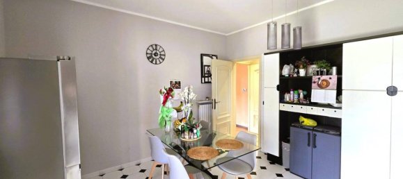 Вилла с 10 комнатами в Солеро, Италия № 152645 8