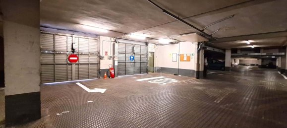 Garage à Sants-Montjuic, Spain 12m² No. 179606 3