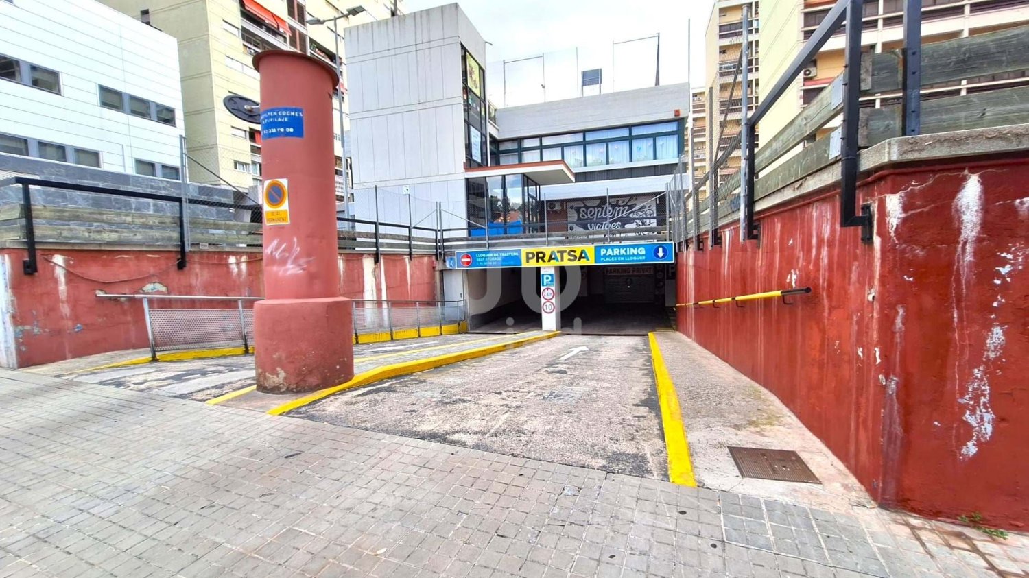 Garage à Sants-Montjuic, Spain 12m² No. 179606