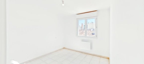 3 Schlafzimmer Doppelhaus in Marseille, France, Nr. 310780 13