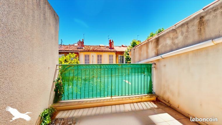 3 Schlafzimmer Doppelhaus in Marseille, France, Nr. 310780