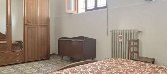 4 bedrooms Apartment in Guglionesi, Italy No. 327640 2