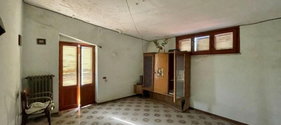 5 bedrooms House in Fontana Liri, Italy No. 55798 9