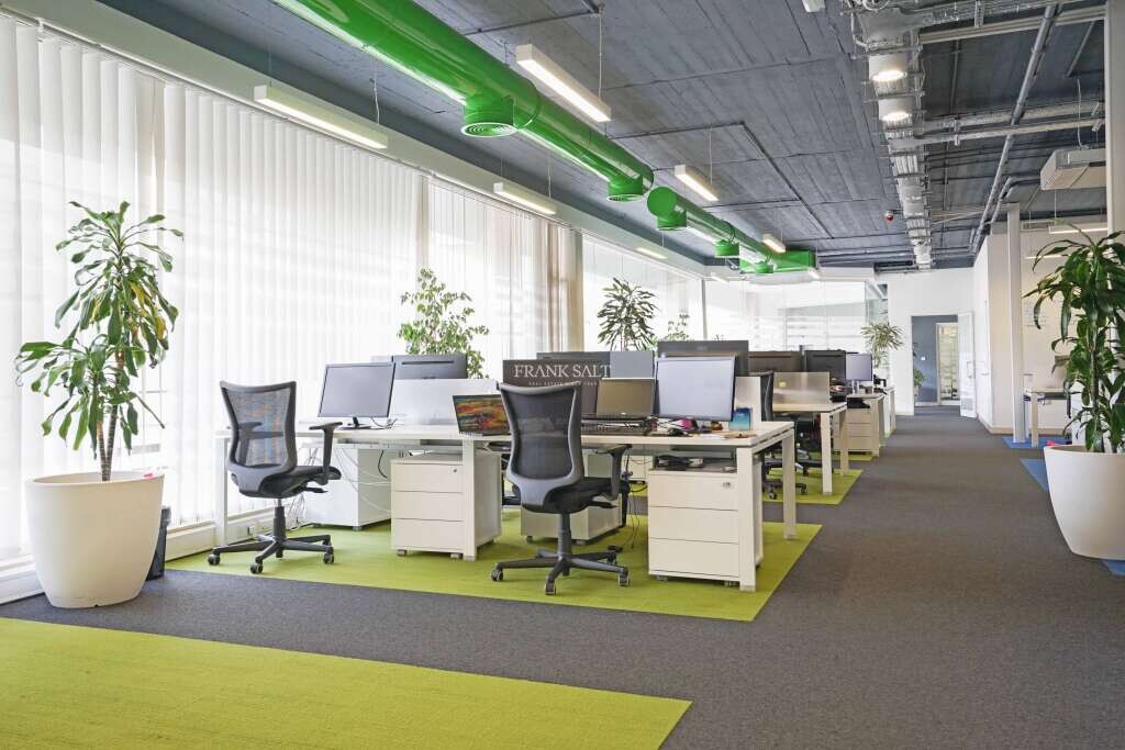Bureau à Gzira, Malta 730m² No. 12100