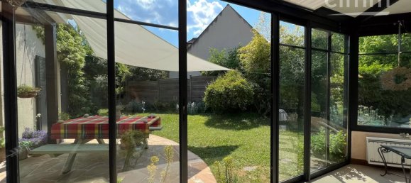 Casa de 3 dormitorios en Vineuil-Saint-Firmin, France No. 86589 8