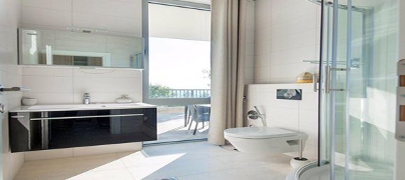 3 bedrooms Commercial property in Kotor, Montenegro No. 44 10