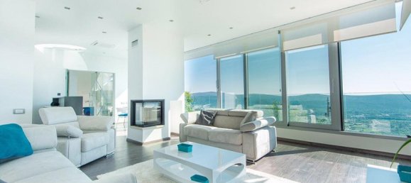 3 bedrooms Commercial property in Kotor, Montenegro No. 44 11