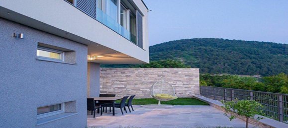 3 bedrooms Commercial property in Kotor, Montenegro No. 44 6