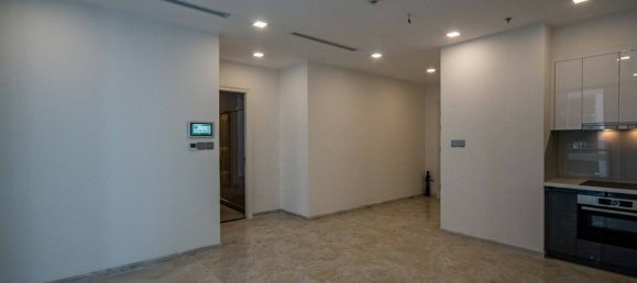 2 rooms Office in District 1, Vietnam No. 18034 6