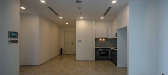 2 rooms Office in District 1, Vietnam No. 18034 3