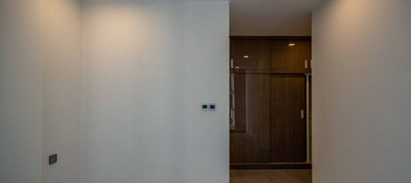 2 rooms Office in District 1, Vietnam No. 18034 14