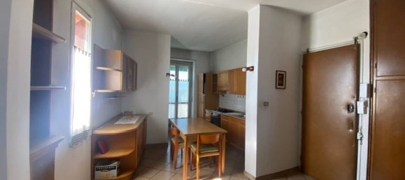3 bedrooms Apartment in Turin, Italy No. 363168 5