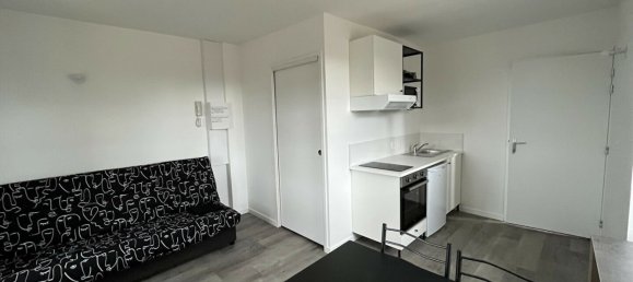 126m² Building in Mayenne, France No. 360570 2