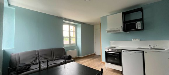 126m² Building in Mayenne, France No. 360570 4