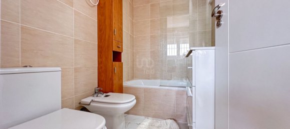 3 bedrooms House in La Nucia, Spain No. 153519 19