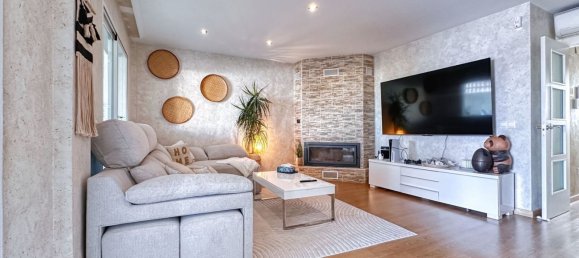 3 bedrooms House in La Nucia, Spain No. 153519 14