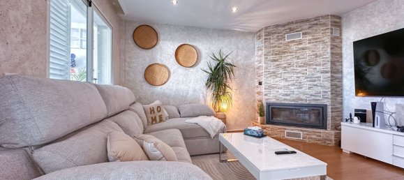 3 bedrooms House in La Nucia, Spain No. 153519 10