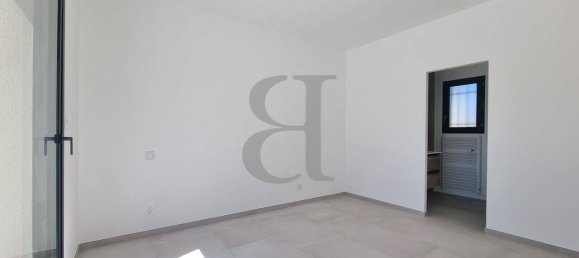 4 bedrooms Villa in Aubignan, France No. 361700 10