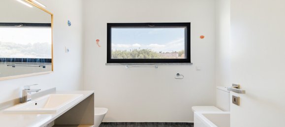 3 Schlafzimmer Haus in Colares, Portugal, Nr. 135118 9