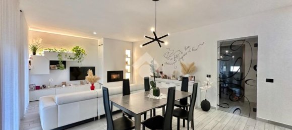 2 bedrooms Apartment in Poviglio, Italy No. 170583 4