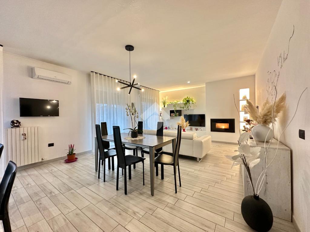 2 bedrooms Apartment in Poviglio, Italy No. 170583