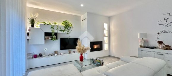 2 bedrooms Apartment in Poviglio, Italy No. 170583 3