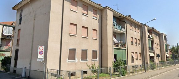 3 rooms Apartment in Abbiategrasso, Italy No. 130124 17