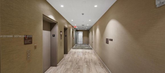 2 dormitorios propiedad comercial en venta en Miami, Miami-Dade, Florida, USA № 614932 10