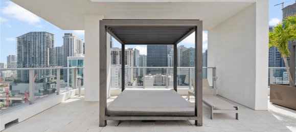 2 dormitorios propiedad comercial en venta en Miami, Miami-Dade, Florida, USA № 614932 15