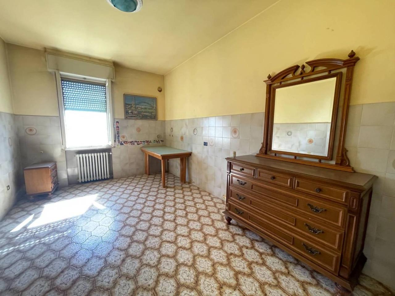 9 rooms Villa in Colorno, Italy No. 92453