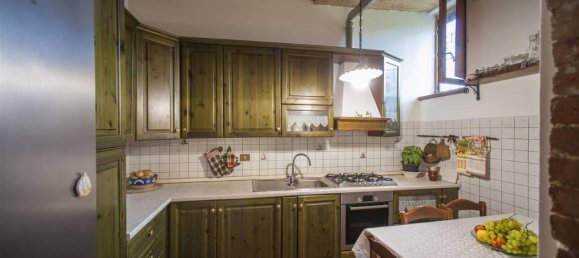 5 rooms Apartment in Siena, Italy No. 83526 5