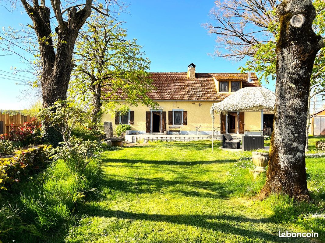 4 Schlafzimmer Haus in Lot, France, Nr. 338690