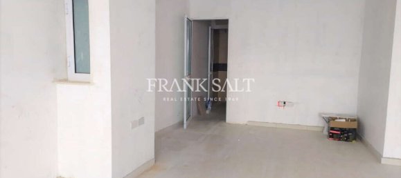 Magasin à Qormi, Malta 60m² No. 13585 7