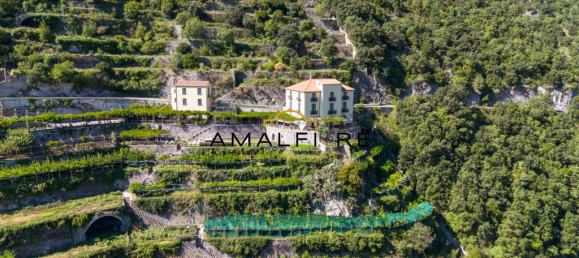 9 bedrooms Villa in Maiori, Italy No. 126790 5