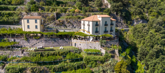 9 bedrooms Villa in Maiori, Italy No. 126790 3