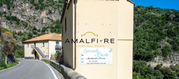 9 bedrooms Villa in Maiori, Italy No. 126790 24