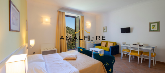 9 bedrooms Villa in Maiori, Italy No. 126790 36